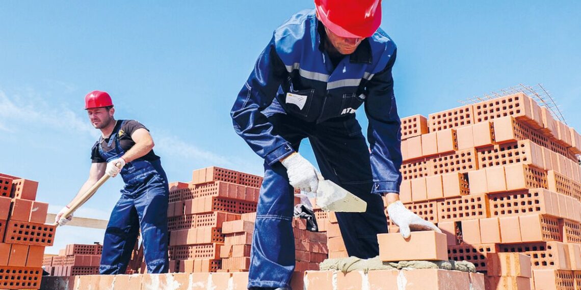 Установлена квота на привлечение иностранной рабочей силы на предприятиях