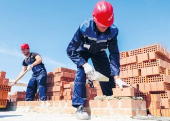 Установлена квота на привлечение иностранной рабочей силы на предприятиях