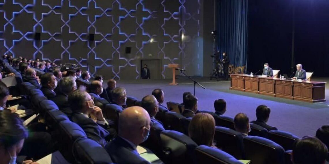 Токаев- положительные изменения в стране зависят не только от государства, но и от бизнеса