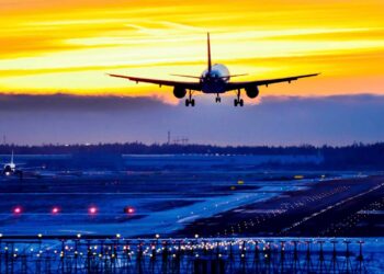 Международный аэропорт Алматы возобновляет свою деятельность с 13 января