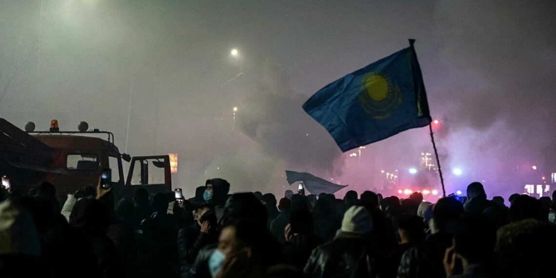 Волнения в Казахстане: мнение экспертов о происходящем в стране