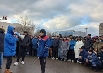 Токаев обратился к демонстрантам с просьбой не следовать призывам деструктивных лиц