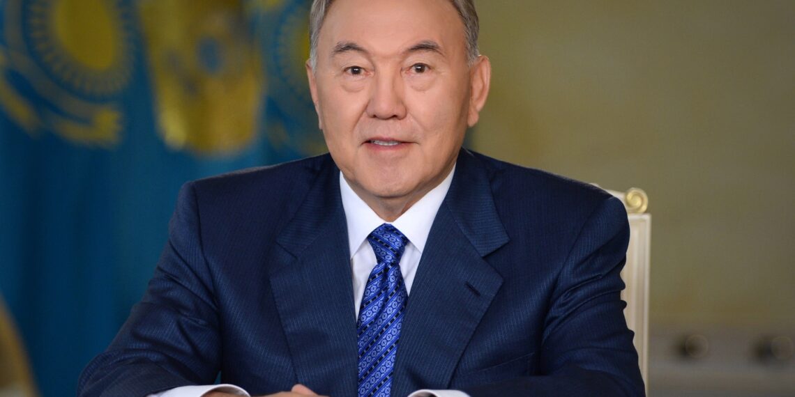 Назарбаев выступил с обращением к казахстанцам