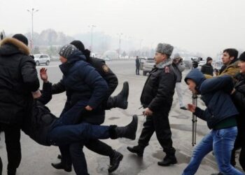 Украинский след прослеживается в беспорядках в Казахстане