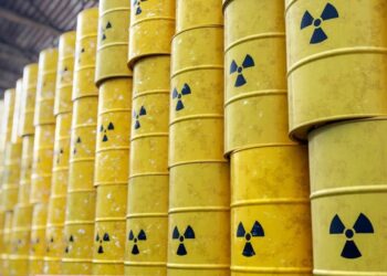 Казахстан вместе с Китаем будут бороться с незаконными ядерными отходами