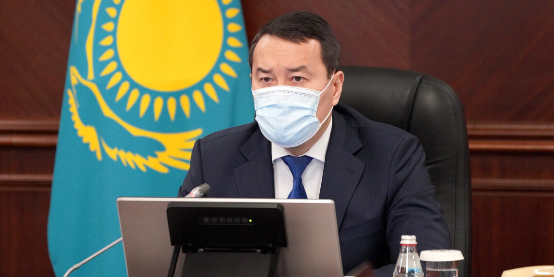 Смаилов поручил министерствам работать для минимизирования рисков паводков