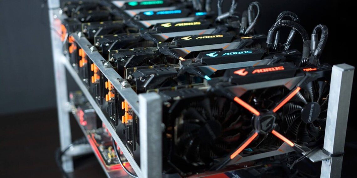 В Казахстане обнаружили очередную майнинговую ферму