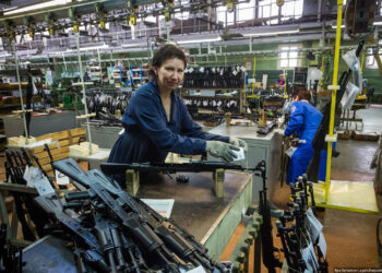 В Казахстане начнется производство автомата Калашникова