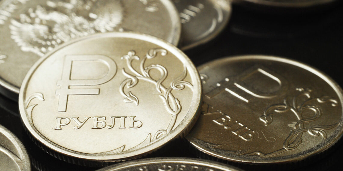 Национальный банк Кыргызстана не будут вводить рубли как платежное средство