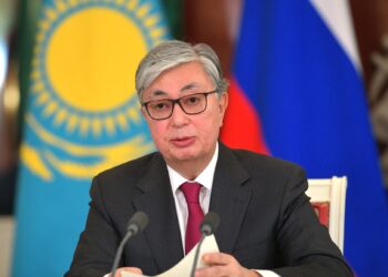 Токаев написал в Twitter о телефонных переговорах с Путиным и Зеленским