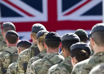 Минобороны Великобритании запретило военнослужащим самовольно отправляться в Украину