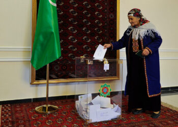 Выборы главы Туркменистана: явка на голосование составила 25%