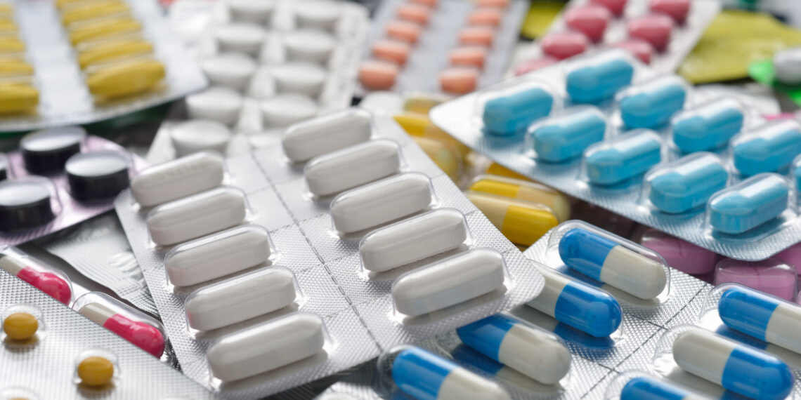 Казахстан расторгает договоры с Украиной о поставке лекарств