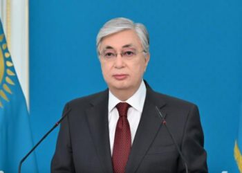 Токаев принял решение уйти из партии Amanat