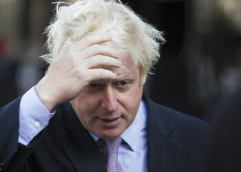 МИД РФ ввело персональные санкции в отношении руководства Великобритании