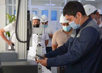 Работодатели Узбекистана будут обязаны предоставлять своим сотрудникам отдых внутри страны