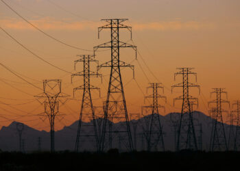 Цены на электроэнергию опять поднялись в Казахстане