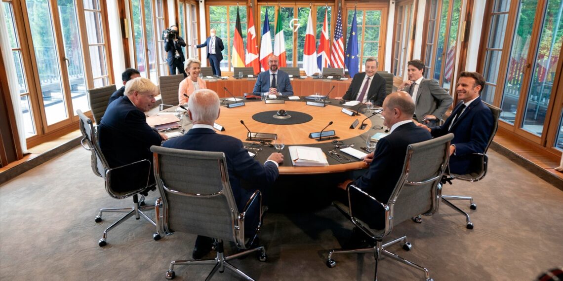 Саммиты НАТО и G7 потерпели крах