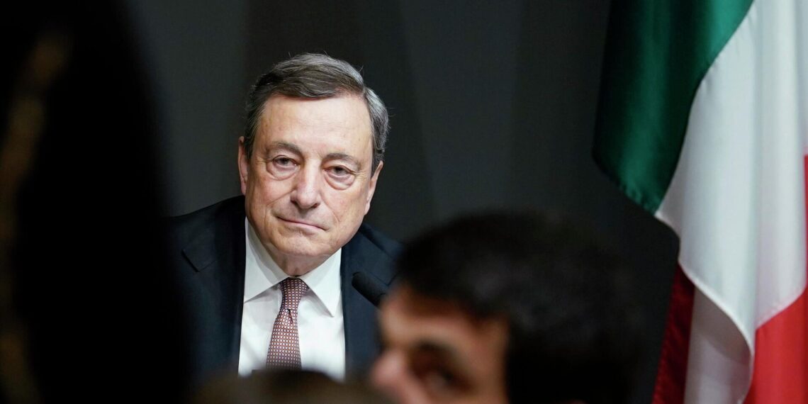 Санкционная война Запада стала причиной возникновения «премьеропада»