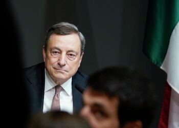 Санкционная война Запада стала причиной возникновения «премьеропада»