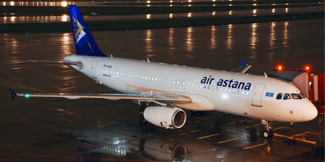 Казахстанская авиакомпания получила штраф за задержку рейсов