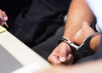 Задержанный в Алматы мужчина выдавал себя за реализатора автомобильных шин