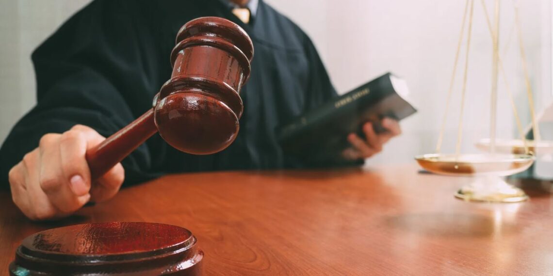 Суд Казахстана оправдал журналистов Сейтказы и Асета Матаевых