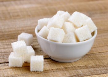 Премьер-министр Казахстана дал указания по установлению цен на сахар