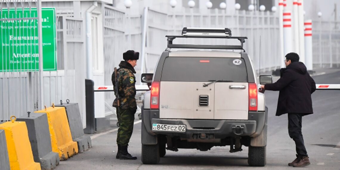 МВД Казахстана объяснило растущий миграционный поток российских граждан