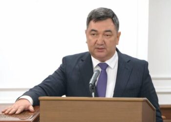 Дархан Кыдырали принял присягу на заседании правительства