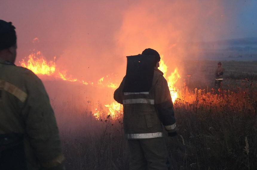 В Карагадинской области спасатели потушили все пожары
