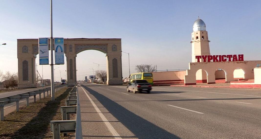 Аким Туркестанской области посетил с рабочим визитом Казыгуртский и Толебийский районы