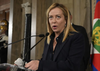 Премьер-министр Италии принесла присягу главе страны