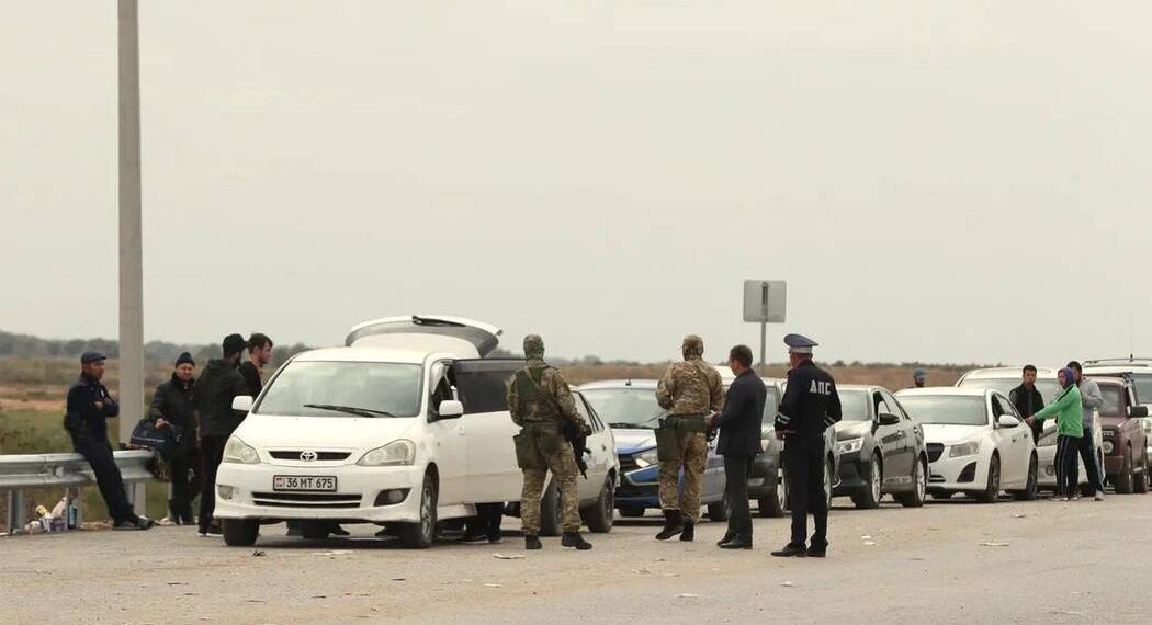 На границе Казахстана и России выделили отдельные полосы