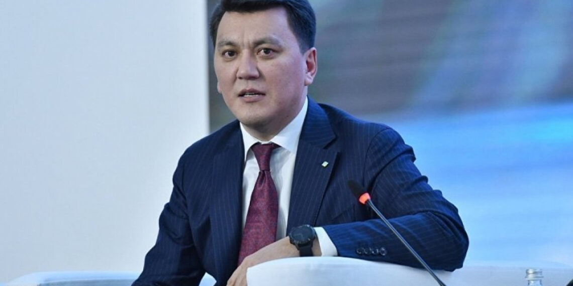 Ерлан Карин прокомментировал подписание новых законов