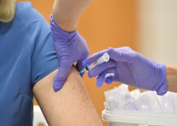 Министерство здравоохранения Казахстана опубликовало сводку о заболевших COVID-19