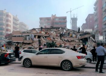 22 человека пострадало в результате землетрясения в Турции