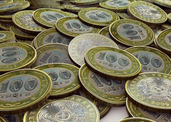 Курс тенге вырос на 1,7% по результатам прошедшего месяца