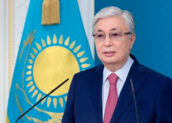 Токаев провел встречу с премьер-министром Венгрии