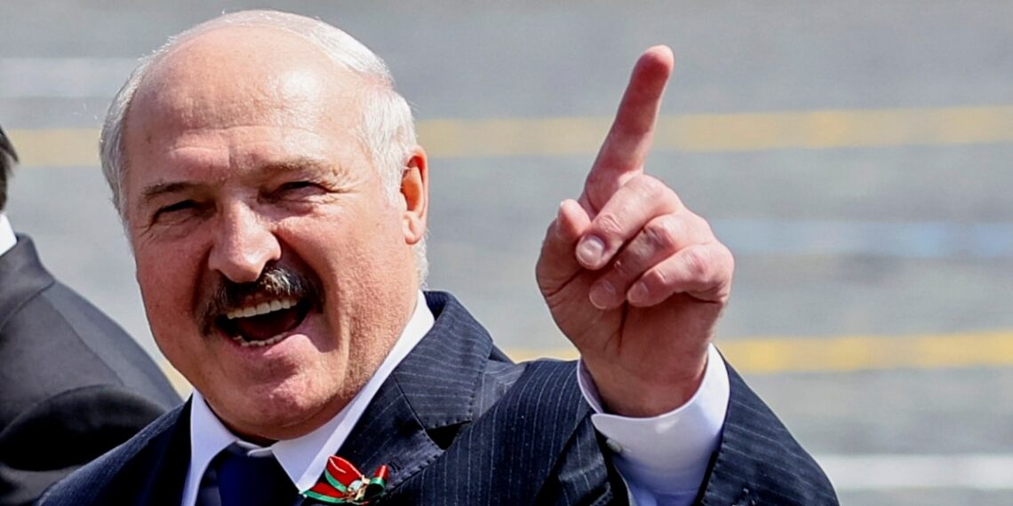 Александр Лукашенко поздравил Токаева с победой на выборах президента