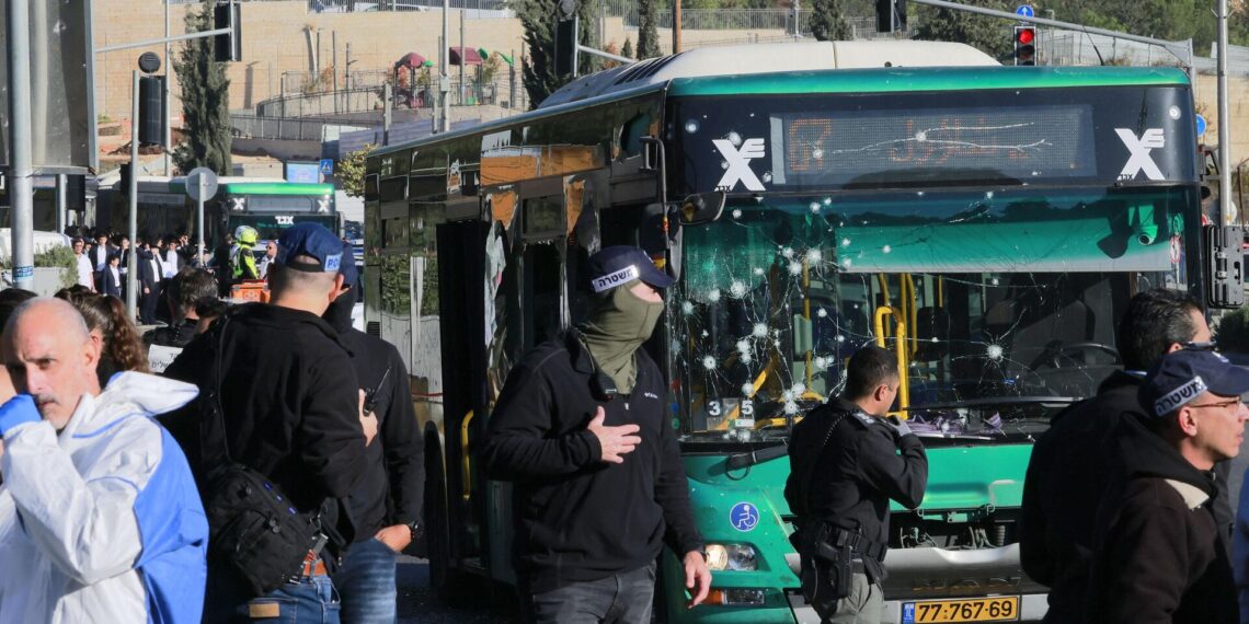 В Иерусалиме совершен теракт: 18 человек получили ранения