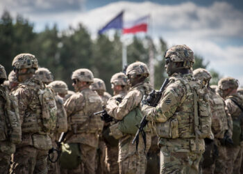 Учения НАТО подталкивают мир все к большей напряженности