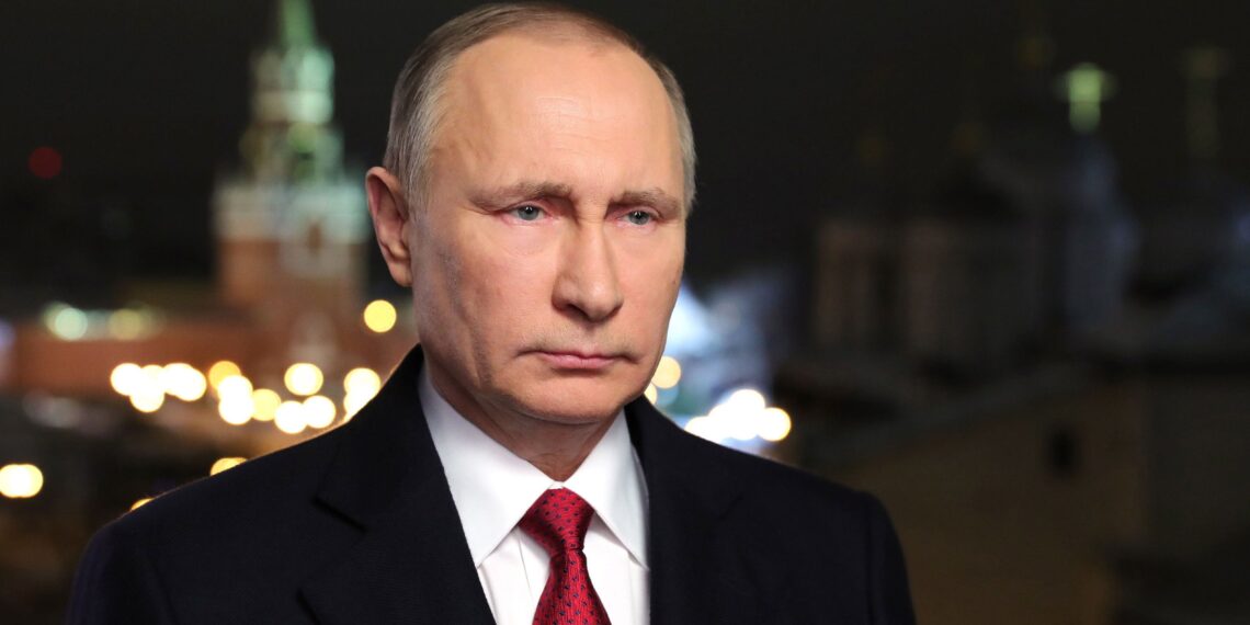 Владимир Путин поздравил Токаева с победой на президентских выборах