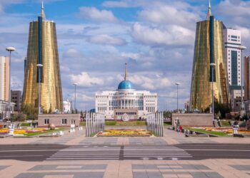 Айбек Смадияров: Казахстан рассматривает кандидатуру нового посла Украины