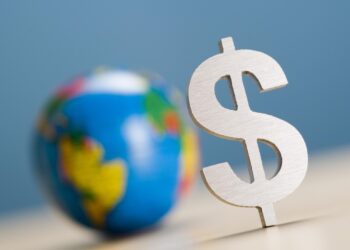 Госдолг находится на безопасном уровне — министр финансов Казахстана