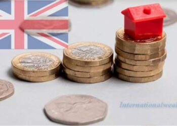 Население Британии возмутилось после решения повысить налоги