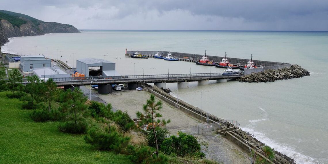 Один из причалов КТК возобновил свою работу