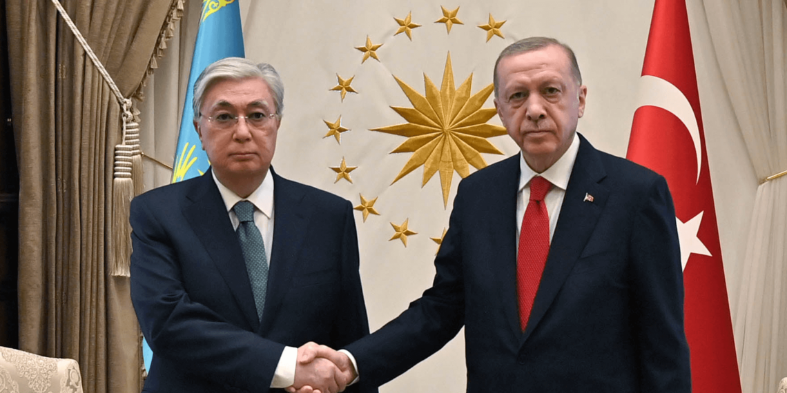 Касым-Жомарт Токаев оценил вклад президента Турции