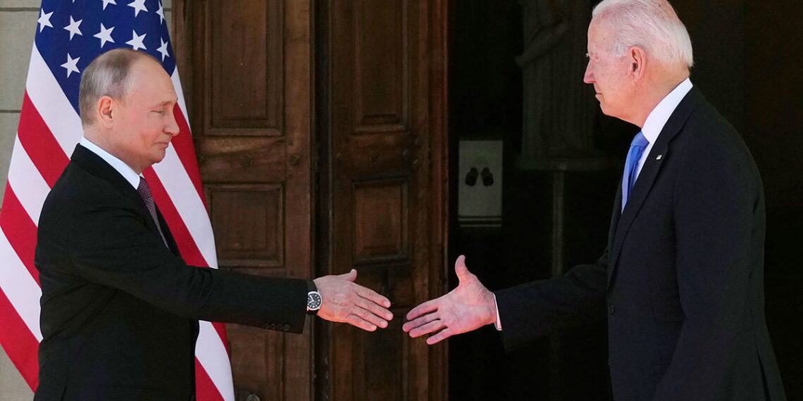 Президент США озвучил условия для переговоров с главой России