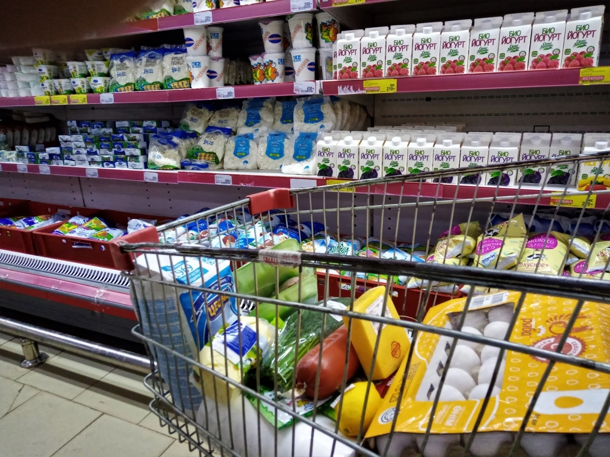 Покупки в казахстане. Продукты подорожают в Казахстане. Продуктов Казахстан. Казахстанские продукты. Продукты питания из Казахстана.